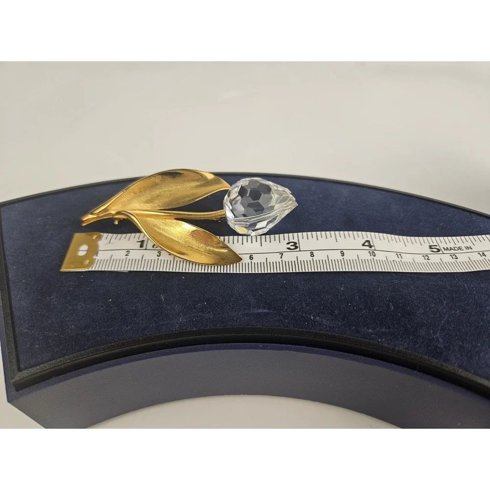 Vtg Swarovski Crystal Tulip Flower Brooch‎ Member Gift Original Box Art Jewelry